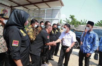 Terjun ke Desa, Pj Gubernur Banten Pastikan Program Penanganan Stunting Berjalan Baik