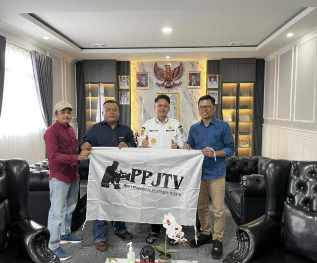 Audiensi Jurnalis TV Banten dengan Wakil Bupati Pandeglang, Dorong Pelatihan Jurnalistik & Pengelolaan Medsos di Desa