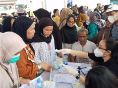 Kodim 0623/Cilegon Gelar Pengobatan Gratis, Ratusan Warga Serbu Pelabuhan Indah Kiat Merak