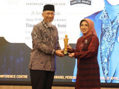 Tinawati Andra Soni Raih Kartini Awards Atas Dedikasi Pemberdayaan Perempuan dan Keluarga