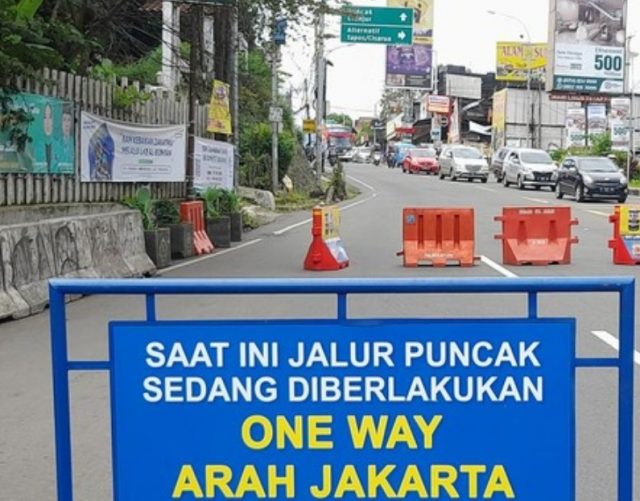 Lonjakan Kendaraan ke Puncak Naik 31% Saat Long Weekend May Day, Polisi Terapkan One Way Situasional