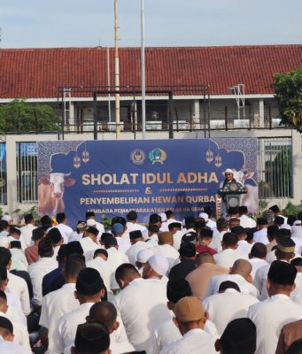 Khidmat dan Penuh Makna, Warga Binaan Lapas Serang Laksanakan Sholat Idul Adha