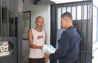 Antisipasi Abu Vulkanik, Lapas Serang Bagikan Masker kepada Warga Binaan